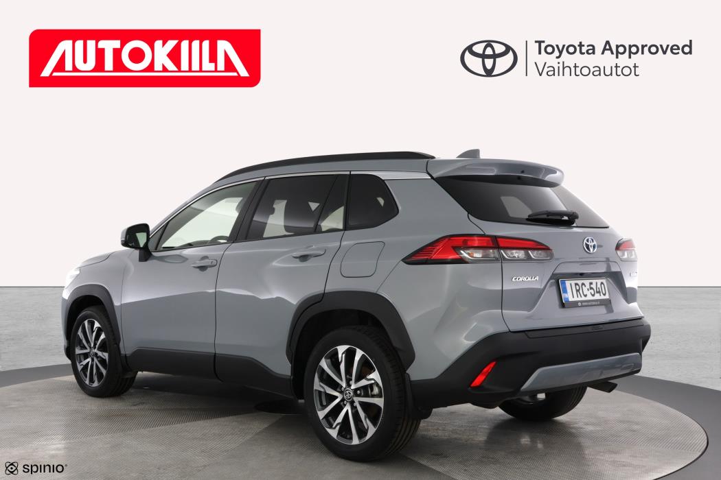 TOYOTA Corolla Cross 2023