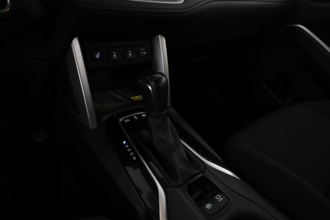 TOYOTA Corolla Cross 2023