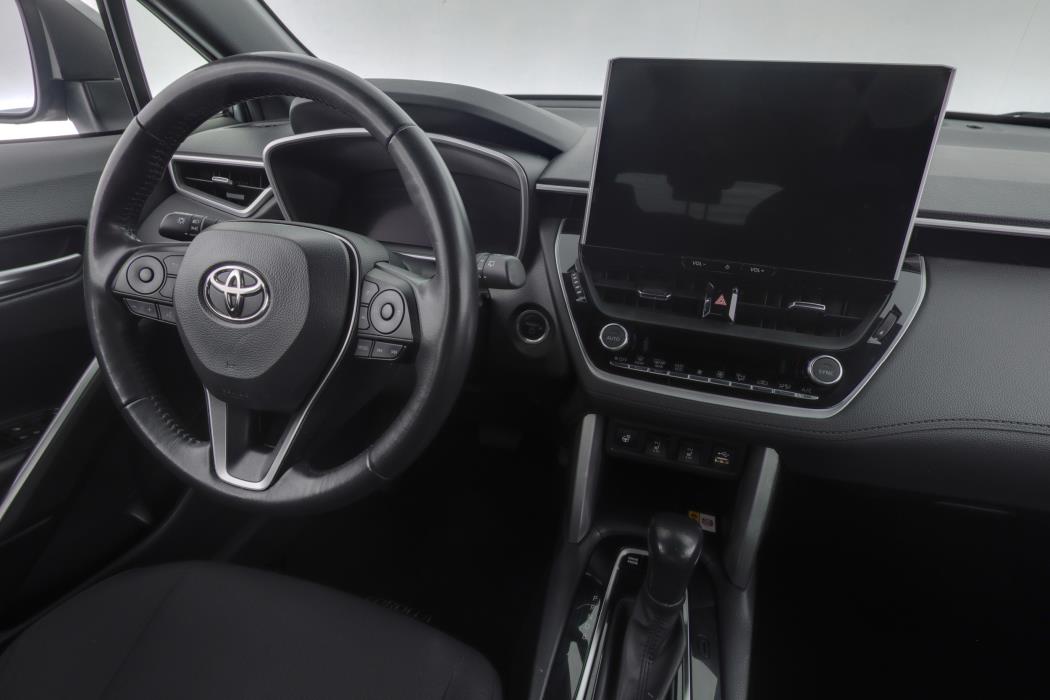 TOYOTA Corolla Cross 2023