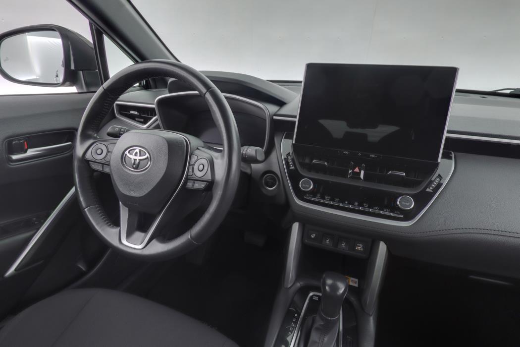 TOYOTA Corolla Cross 2023
