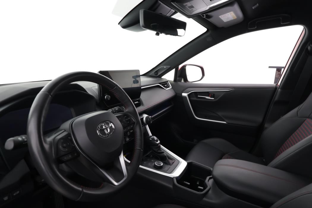 TOYOTA RAV4 Plug-in 2024