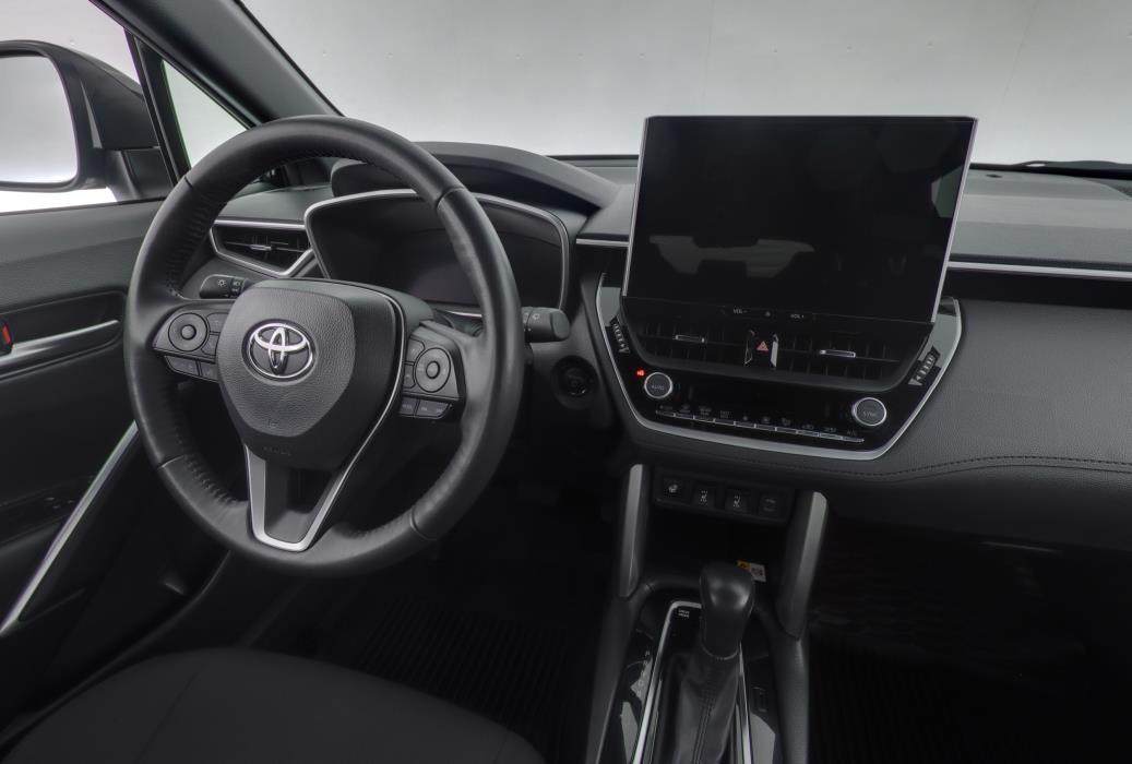 TOYOTA Corolla Cross 2024