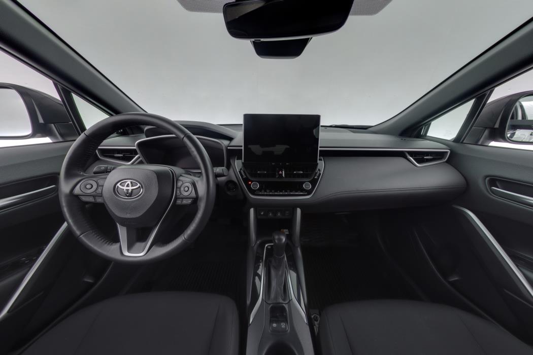 TOYOTA Corolla Cross 2024