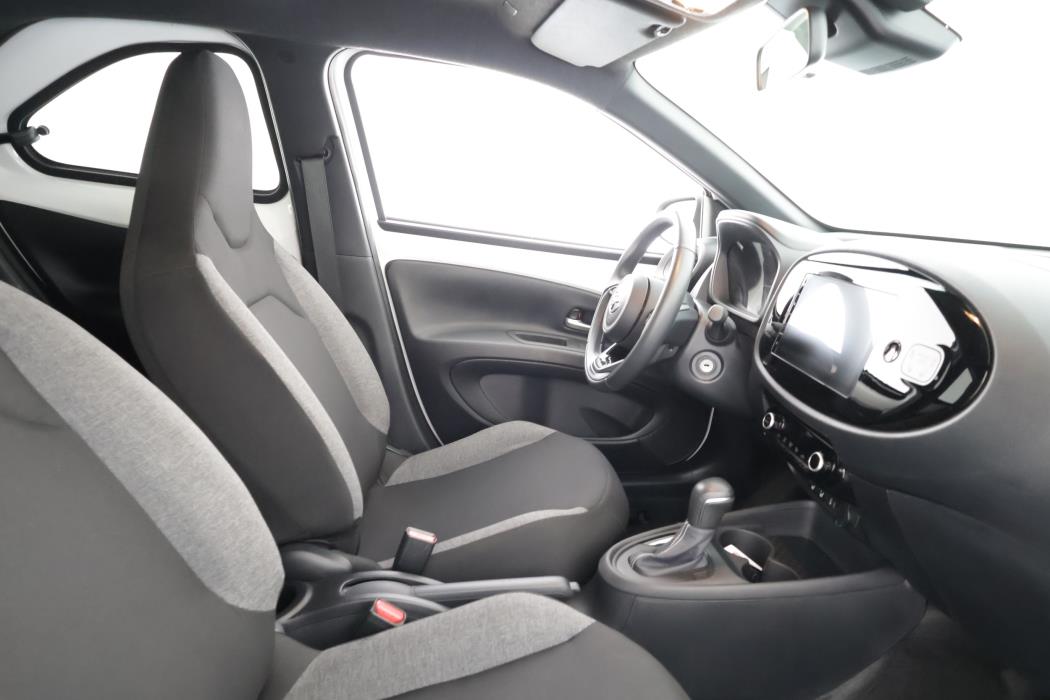TOYOTA Aygo X 2025