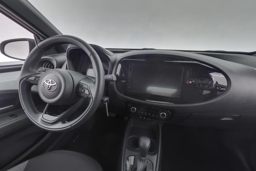 TOYOTA Aygo X 2025