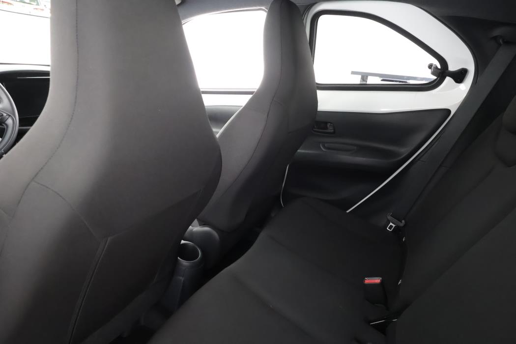 TOYOTA Aygo X 2025