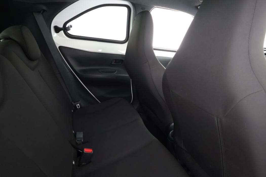 TOYOTA Aygo X 2025
