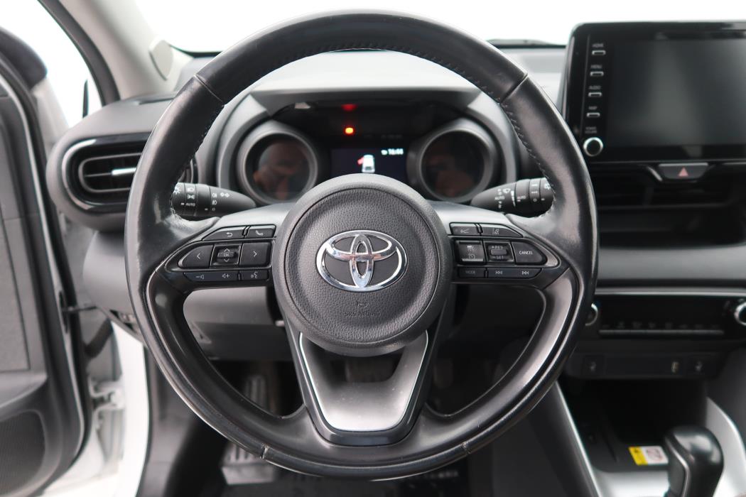 TOYOTA YARIS 2020