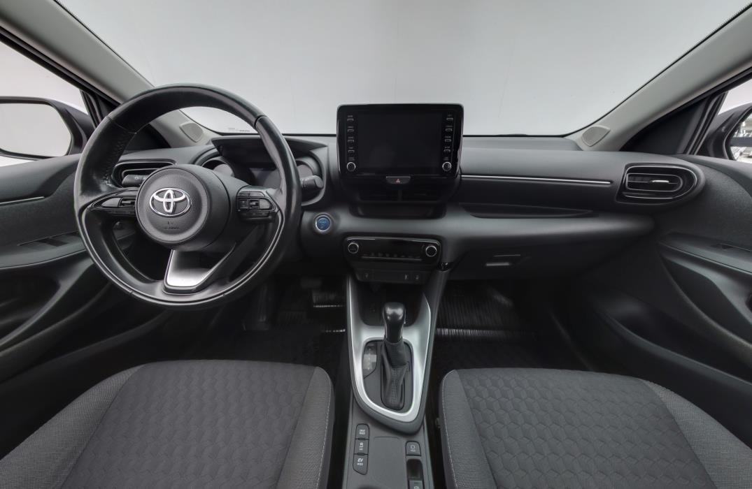 TOYOTA YARIS 2020