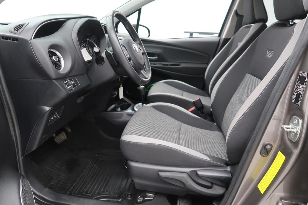TOYOTA YARIS 2020