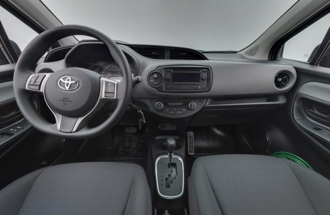 TOYOTA YARIS 2020
