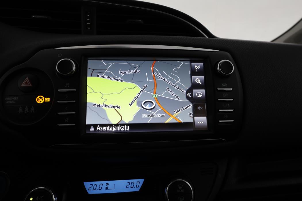 TOYOTA YARIS 2019