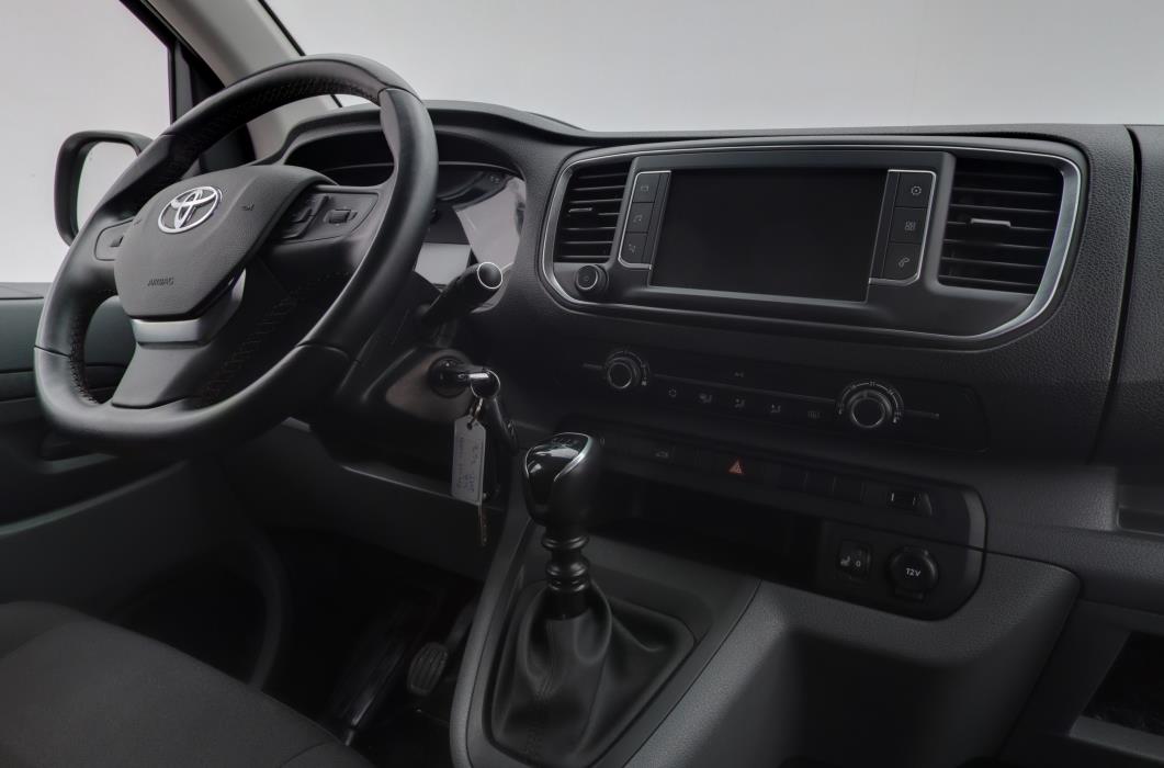 TOYOTA Proace 2022