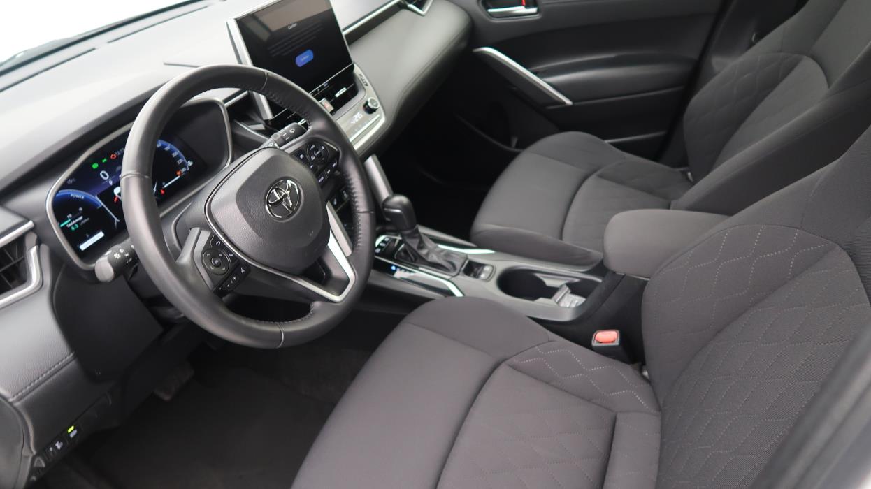 TOYOTA Corolla Cross 2023