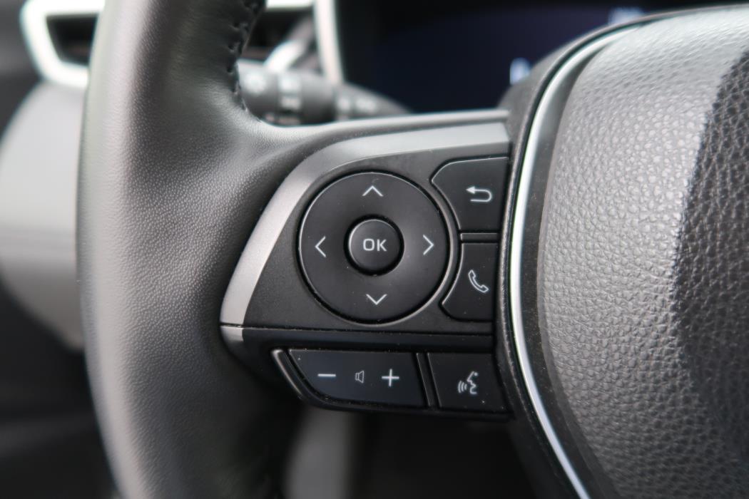 TOYOTA Corolla Cross 2023