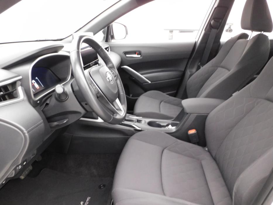 TOYOTA Corolla Cross 2023