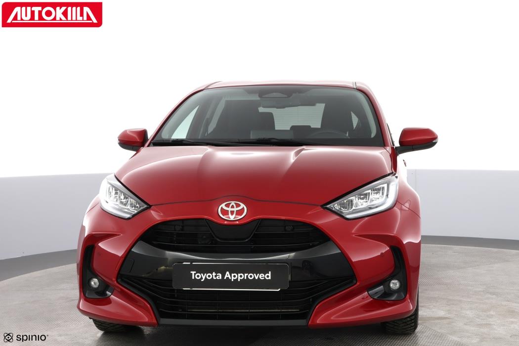 TOYOTA YARIS 2024