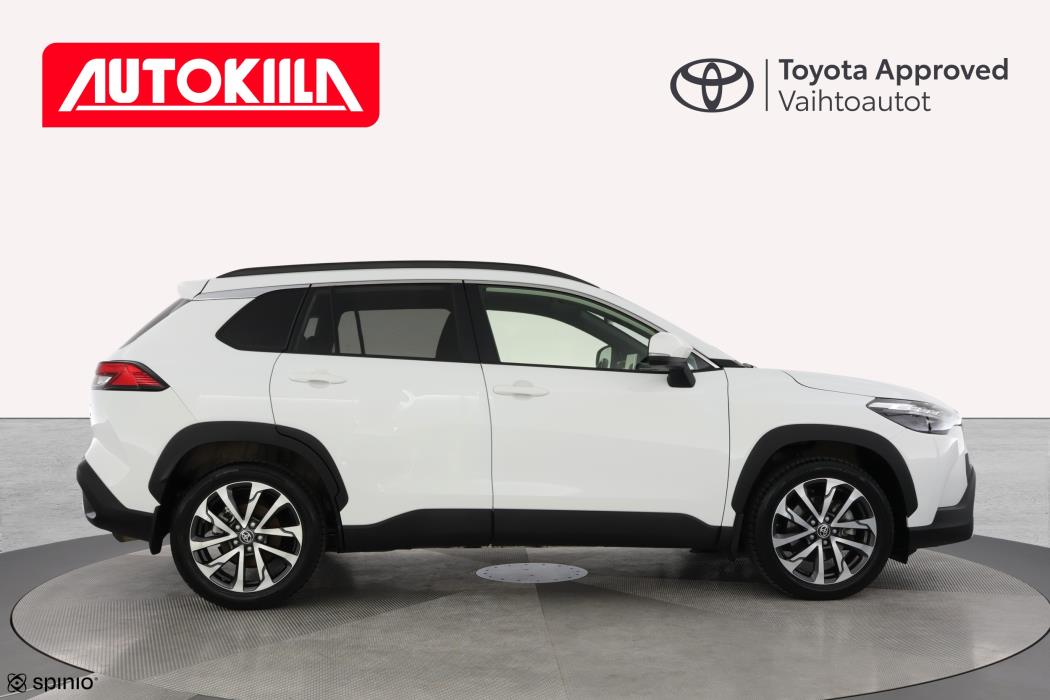 TOYOTA Corolla Cross 2024