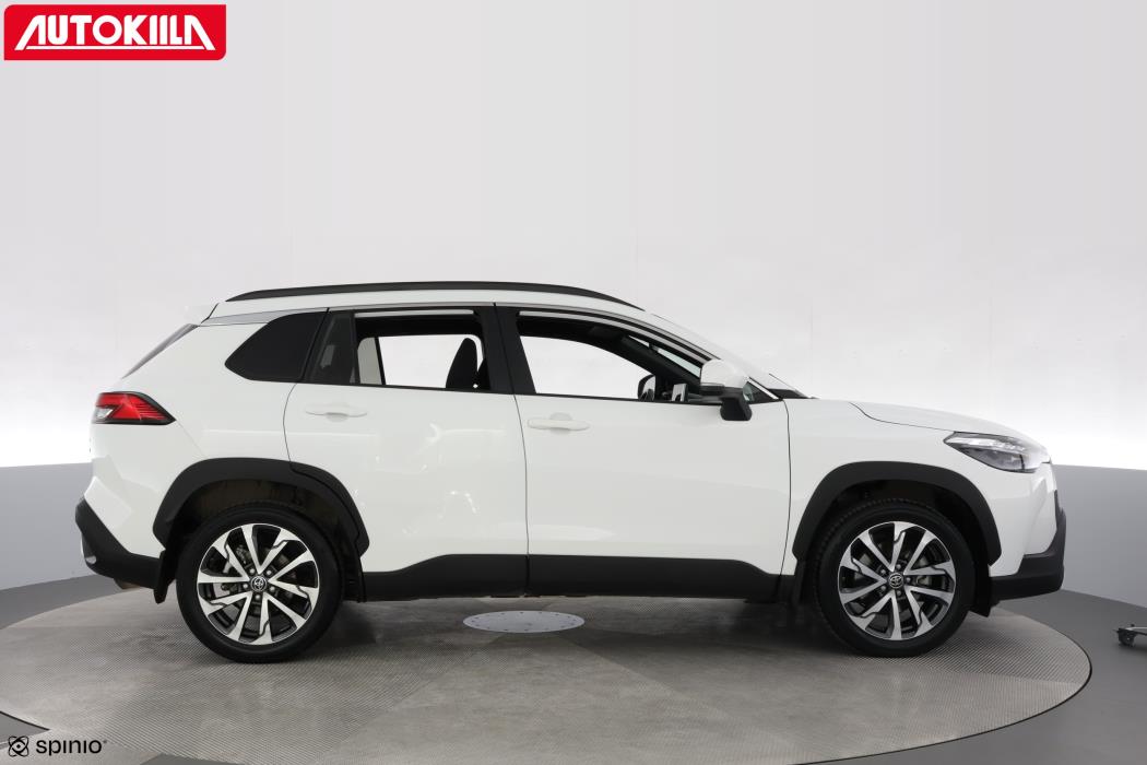 TOYOTA Corolla Cross 2024