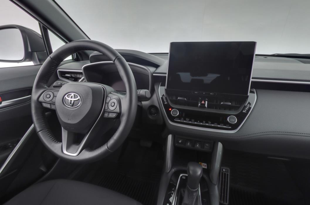 TOYOTA Corolla Cross 2024
