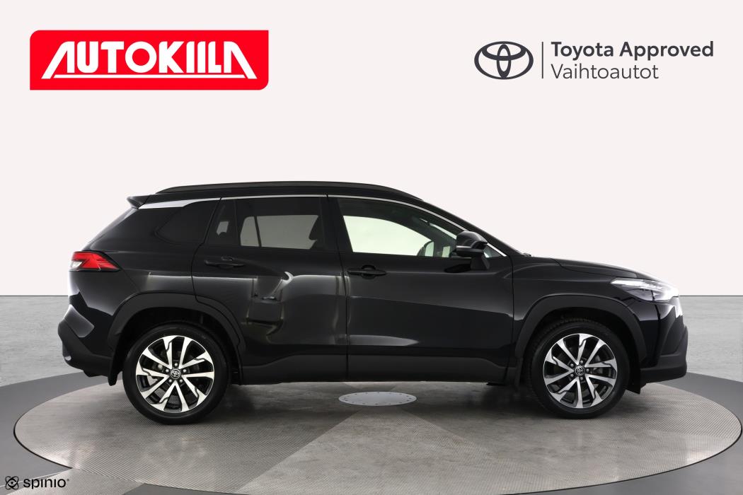 TOYOTA Corolla Cross 2024