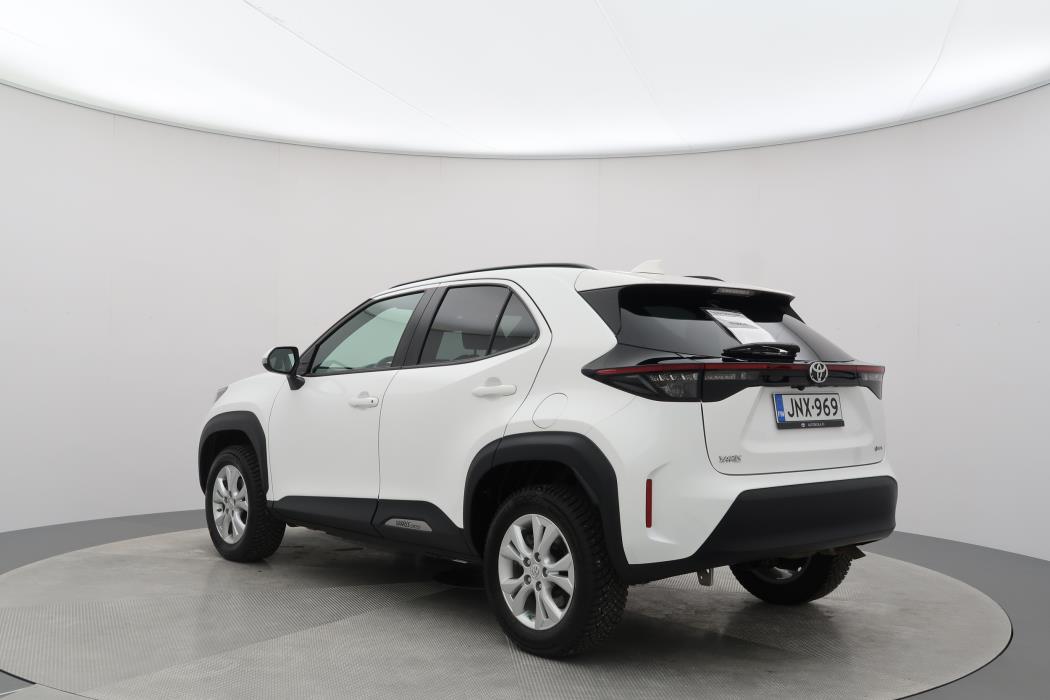 TOYOTA Yaris Cross 2025