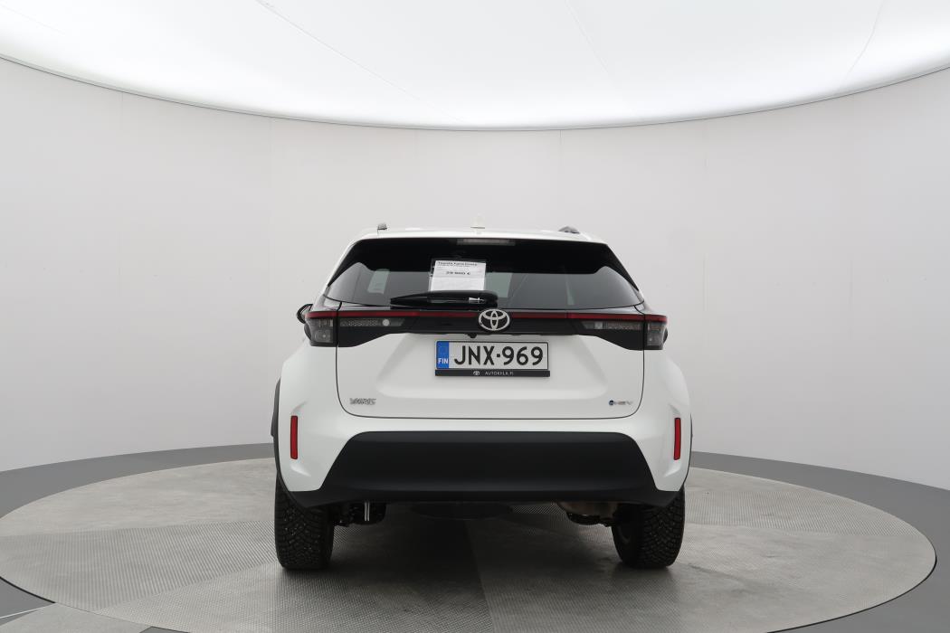 TOYOTA Yaris Cross 2025