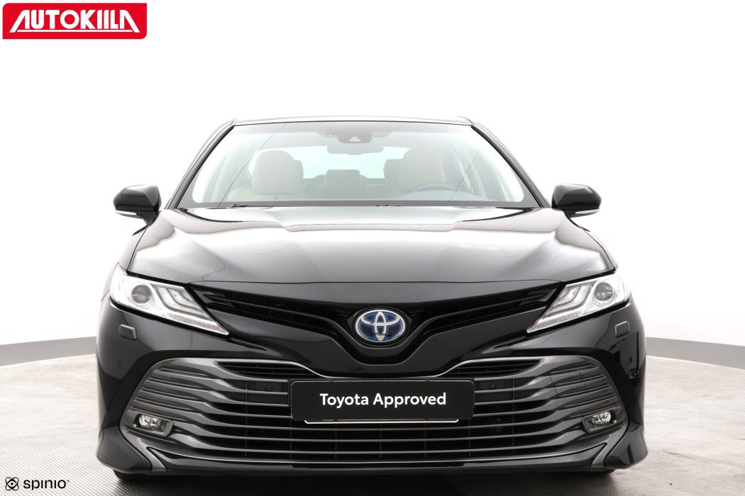 TOYOTA CAMRY 2020