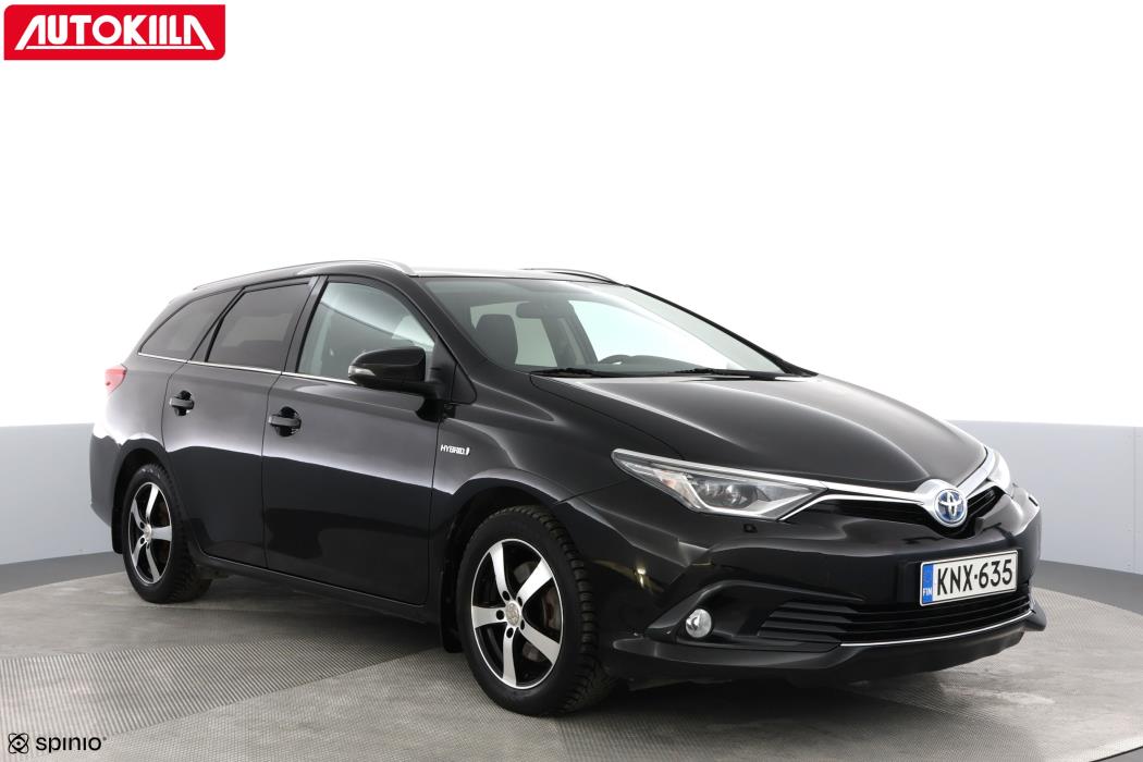 TOYOTA AURIS 2016