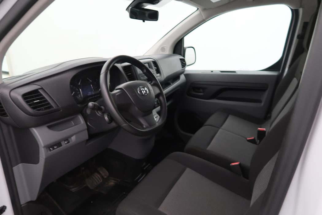 TOYOTA Proace 2022