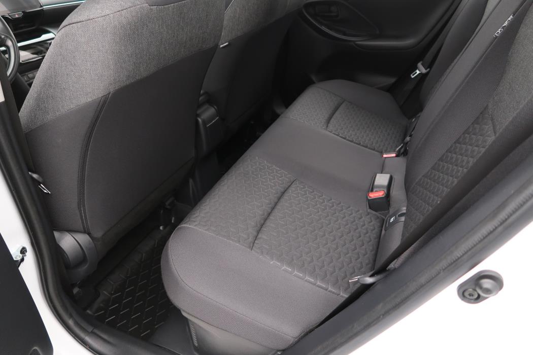 TOYOTA Yaris Cross 2023