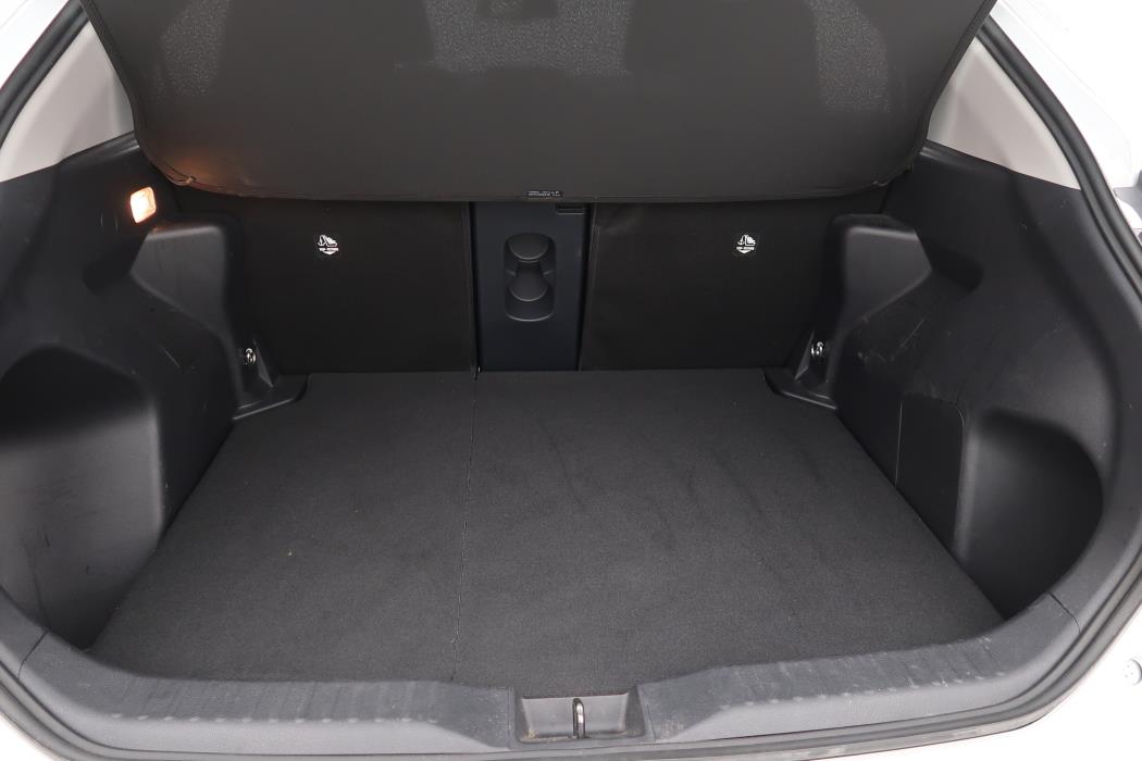 TOYOTA Yaris Cross 2023