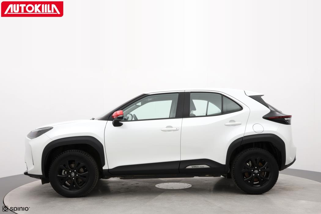 TOYOTA Yaris Cross 2023