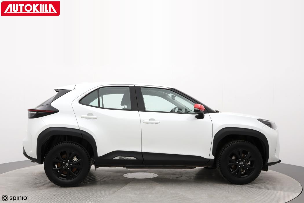TOYOTA Yaris Cross 2023