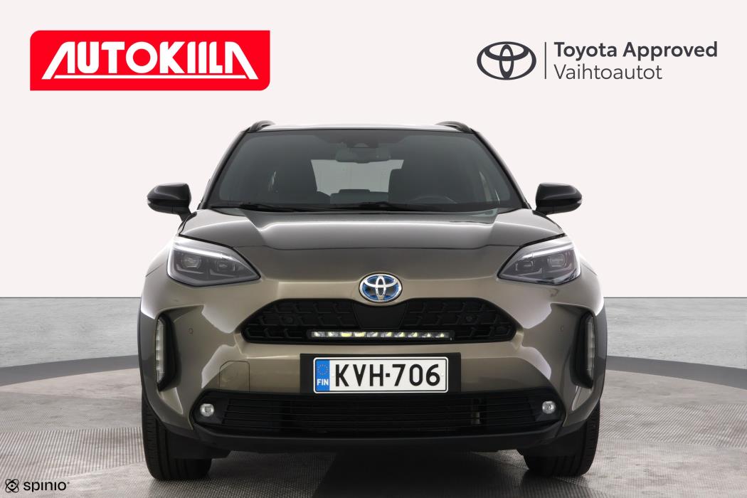 TOYOTA Yaris Cross 2023