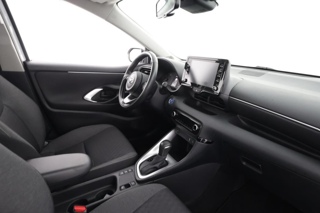TOYOTA YARIS 2023