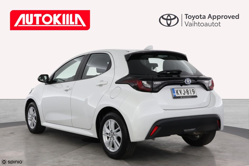 TOYOTA YARIS 2023