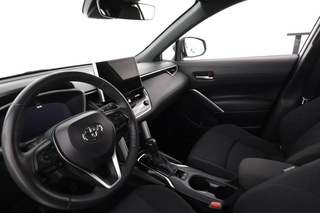 TOYOTA Corolla Cross 2024