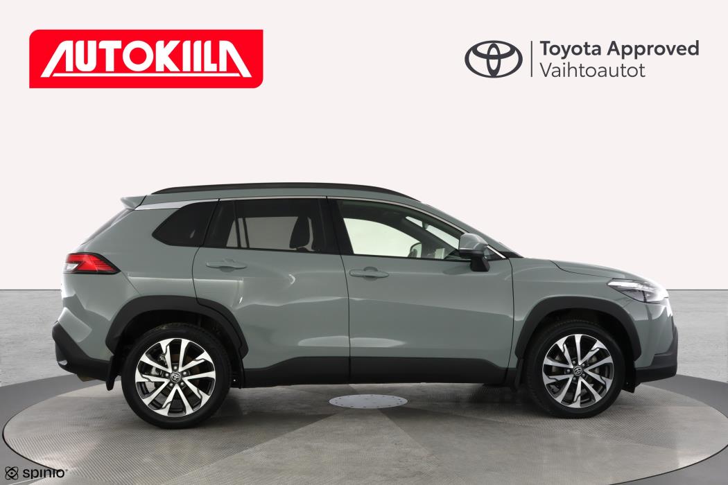 TOYOTA Corolla Cross 2024
