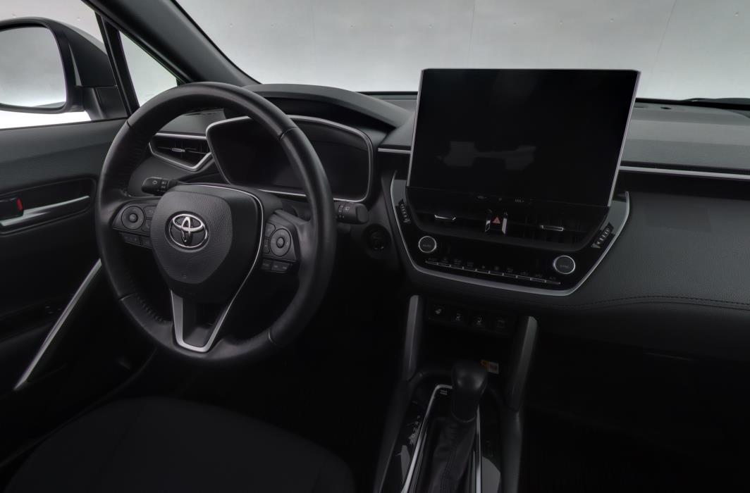 TOYOTA Corolla Cross 2024