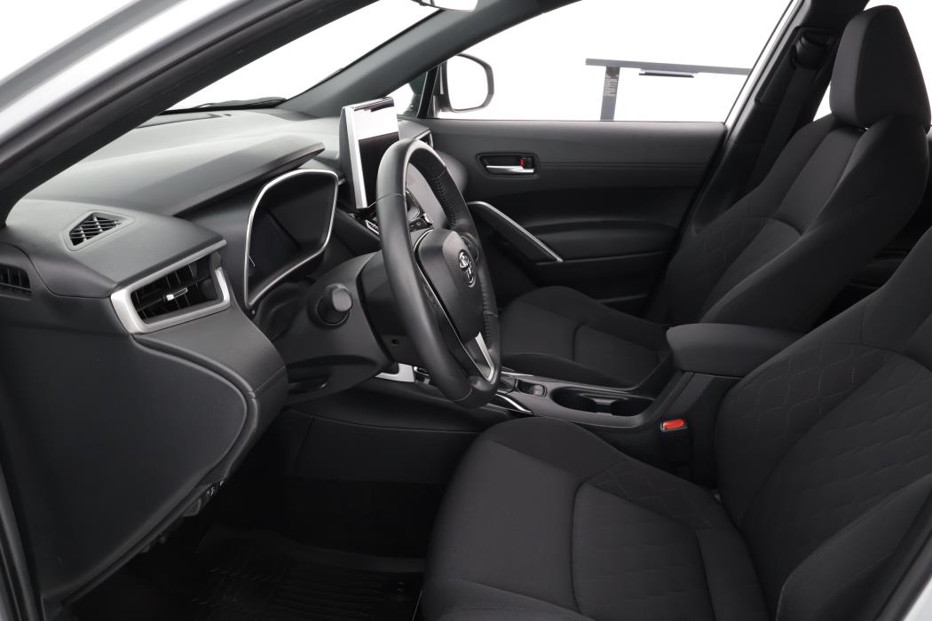 TOYOTA Corolla Cross 2024