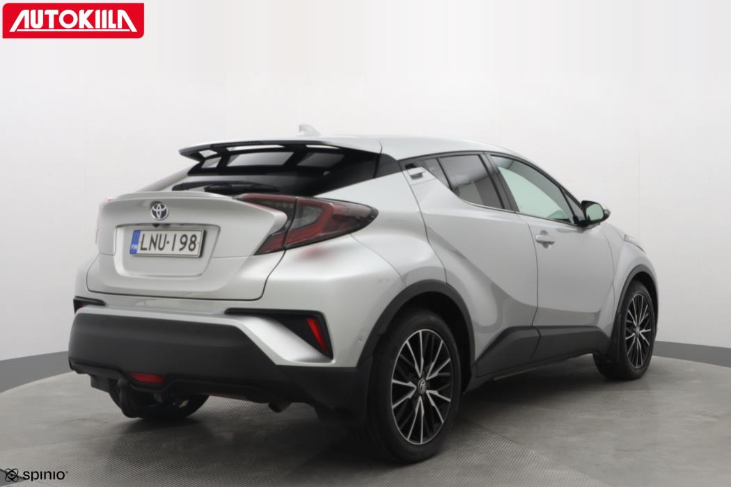 TOYOTA C-HR 2017