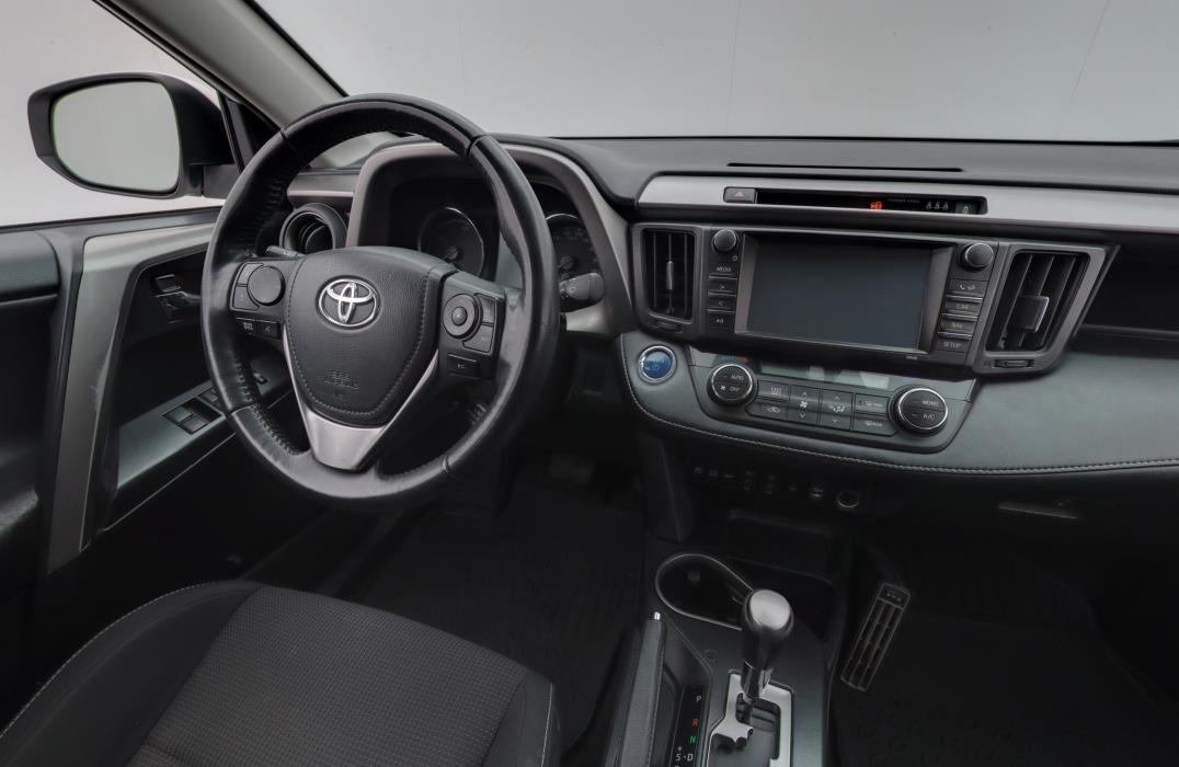 TOYOTA RAV4 2017