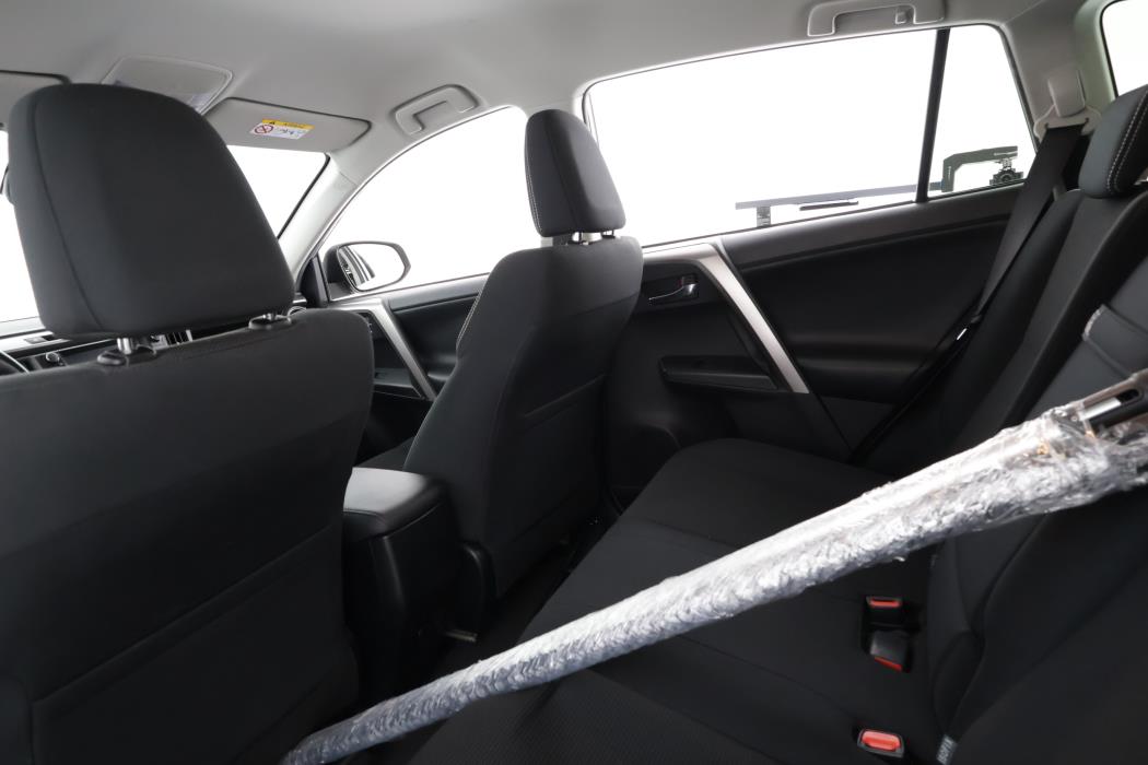 TOYOTA RAV4 2017