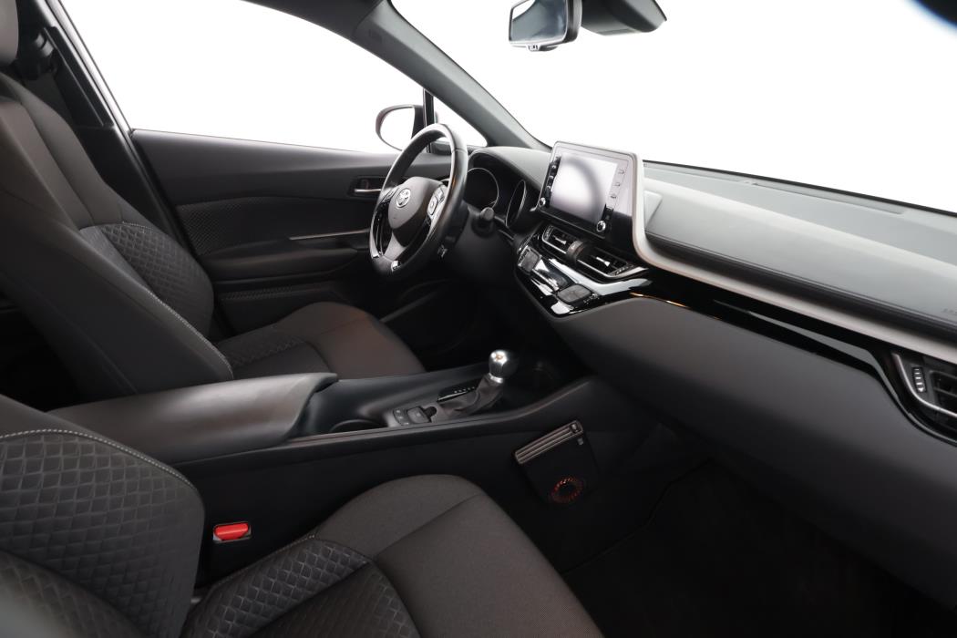 TOYOTA C-HR 2022