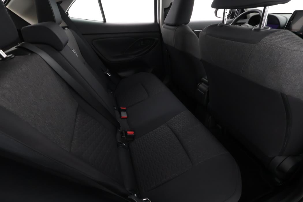 TOYOTA Yaris Cross 2023