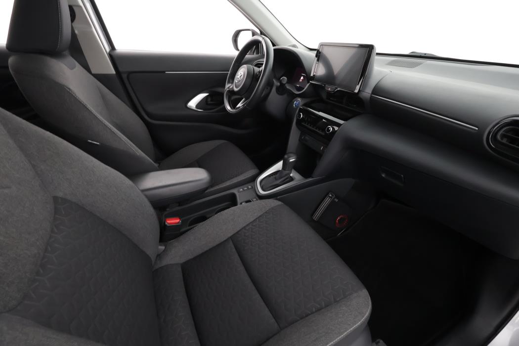 TOYOTA Yaris Cross 2023