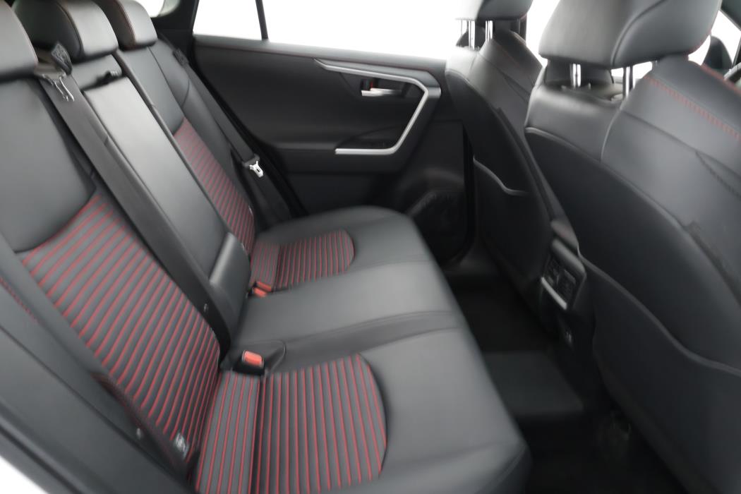 TOYOTA RAV4 Plug-in 2025