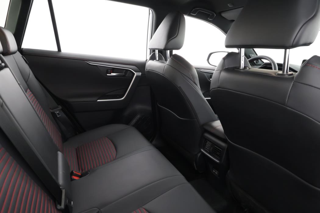 TOYOTA RAV4 Plug-in 2025
