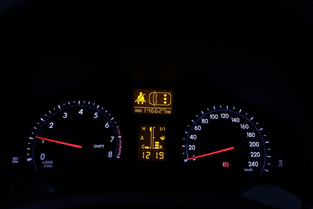 TOYOTA AVENSIS 2013